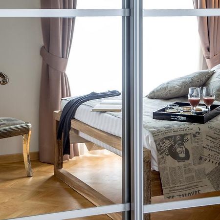 Qt Suites Roma Esterno foto