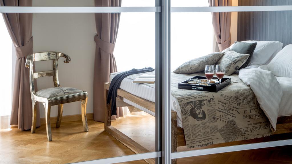 Qt Suites Roma Esterno foto