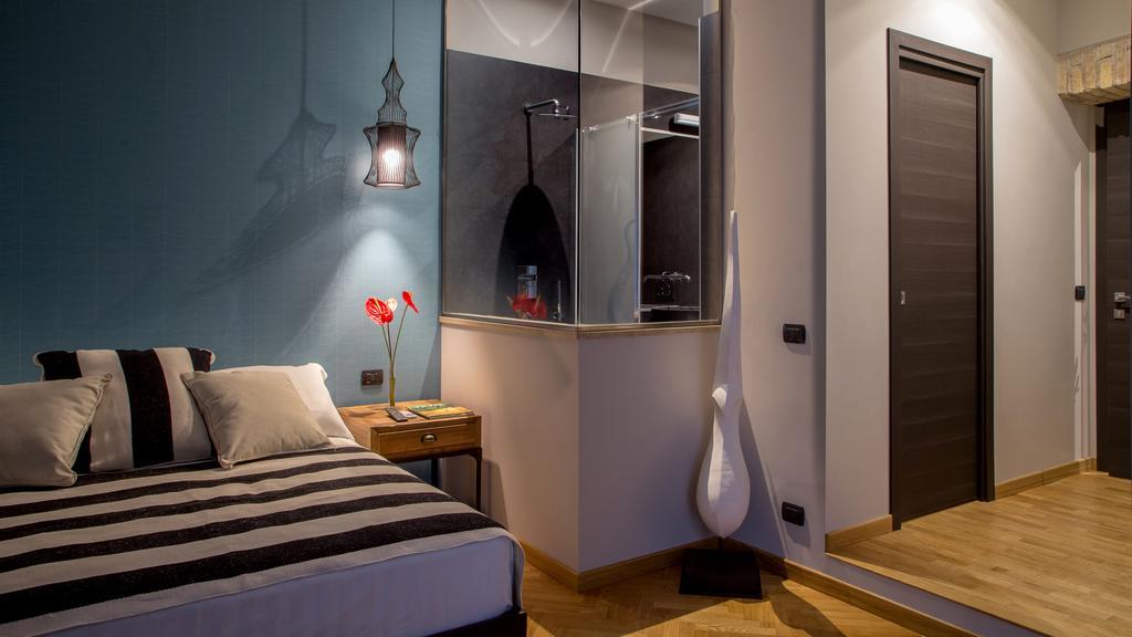 Qt Suites Roma Esterno foto